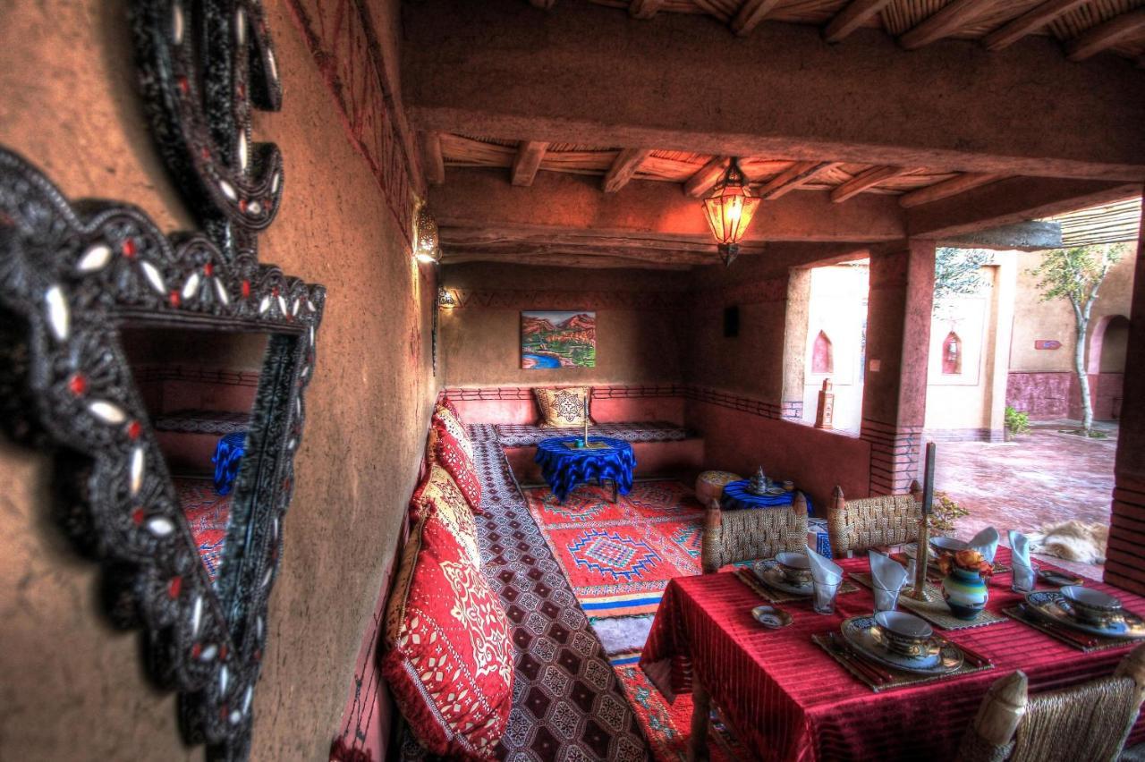 Jardin De La Source Hotel Ait Youl Exterior photo