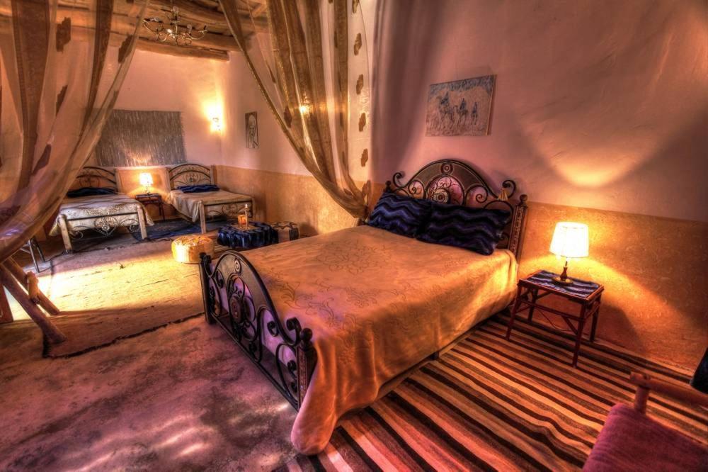 Jardin De La Source Hotel Ait Youl Exterior photo