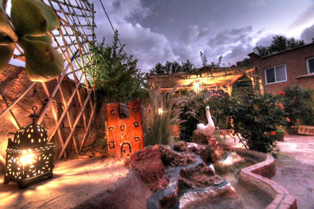 Jardin De La Source Hotel Ait Youl Exterior photo